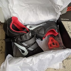 Peloton Shoes Size 41 - New w/ clips
